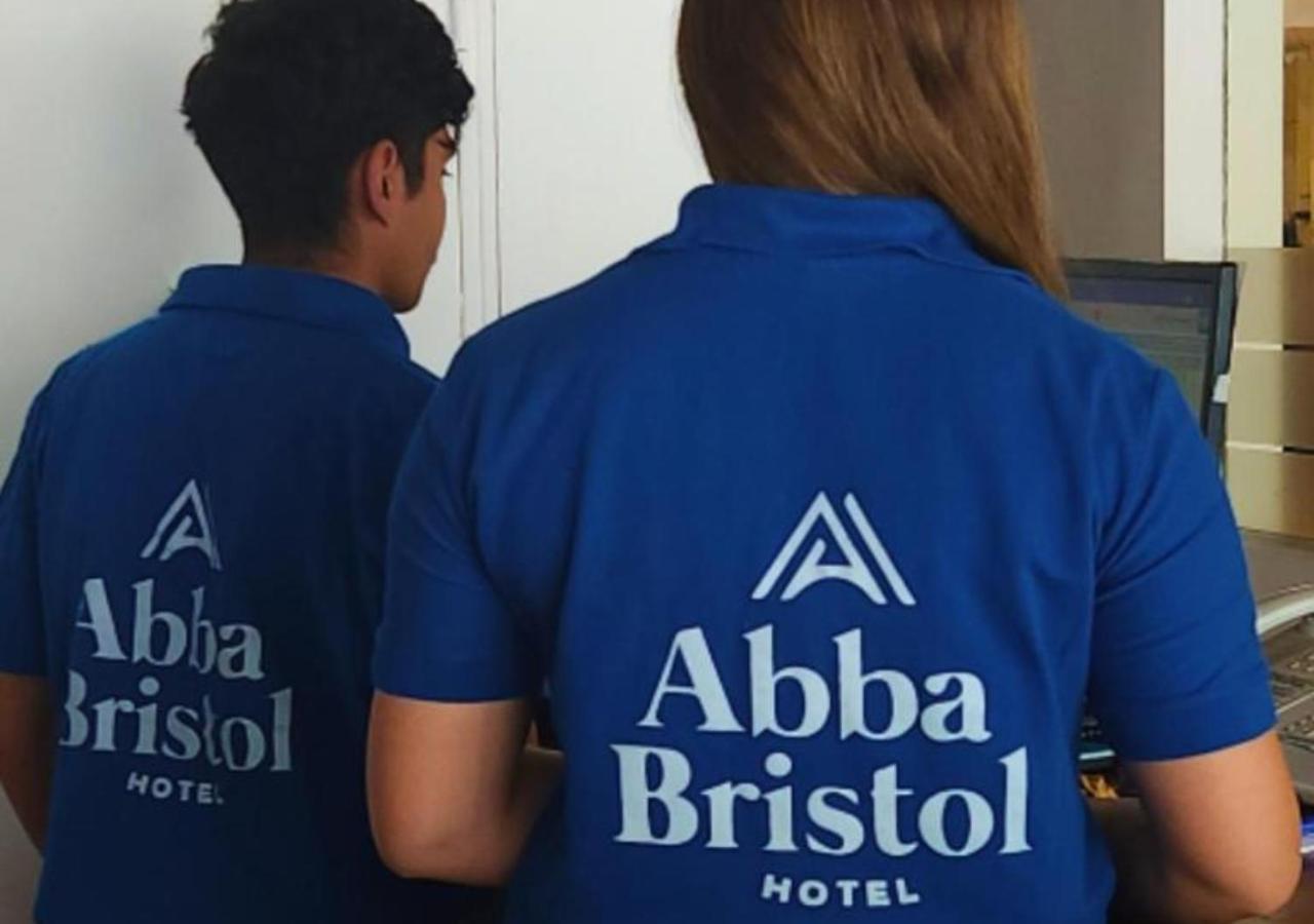 Nuevo Hotel Bristol ซานติอาโก เดล เอสเตโร ภายนอก รูปภาพ